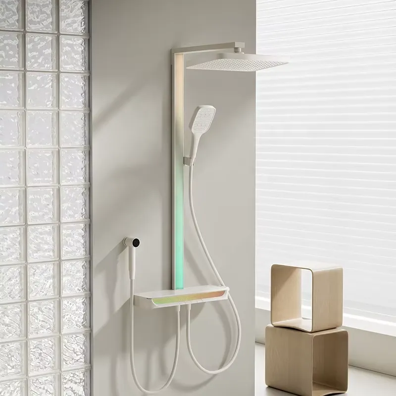 Brass Digital Waterfall Shower - Spa & Wellness Hotel Diament Ustroń Zdjęcia recension och pris